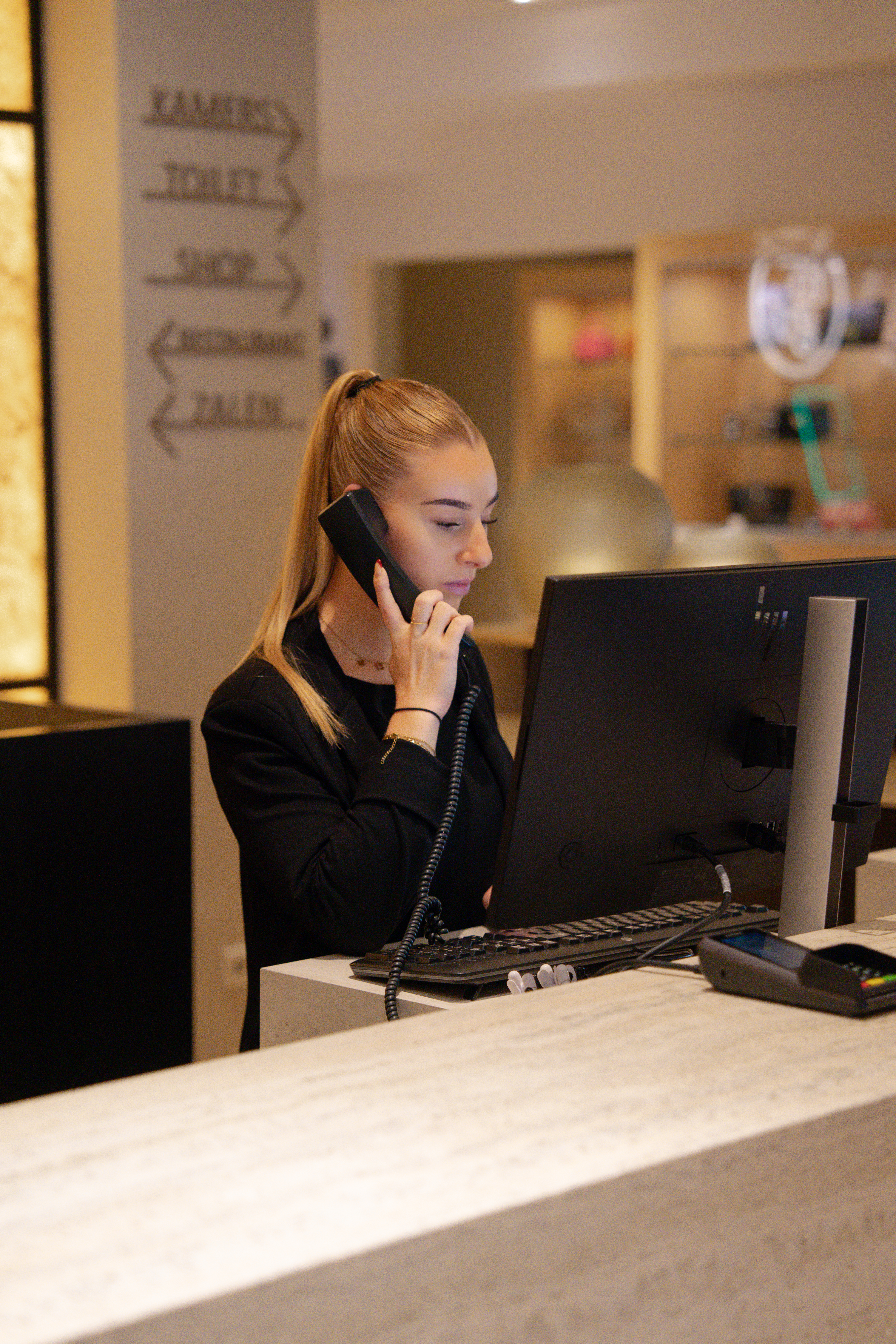 Neem contact met ons op