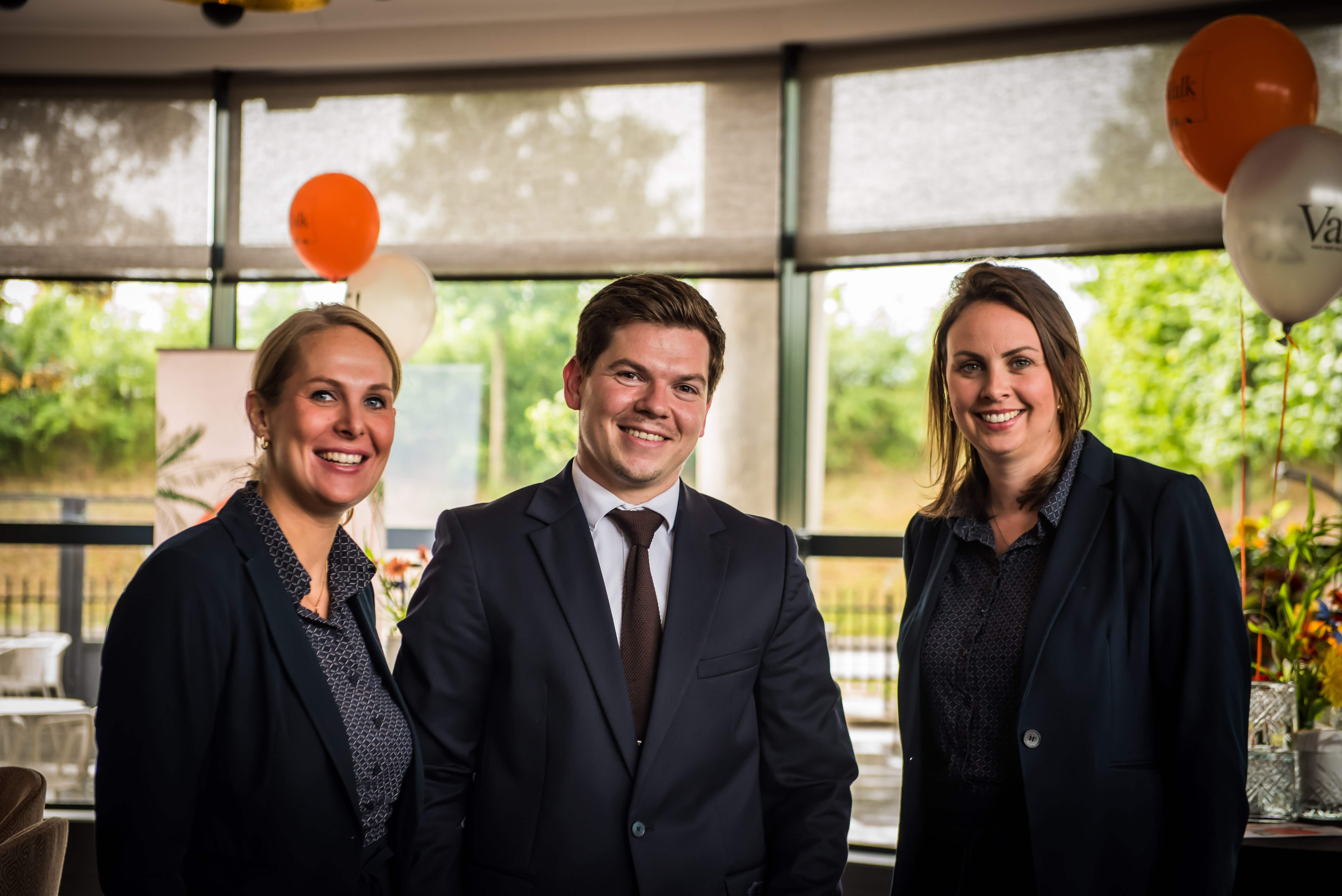 Kontaktieren Sie uns