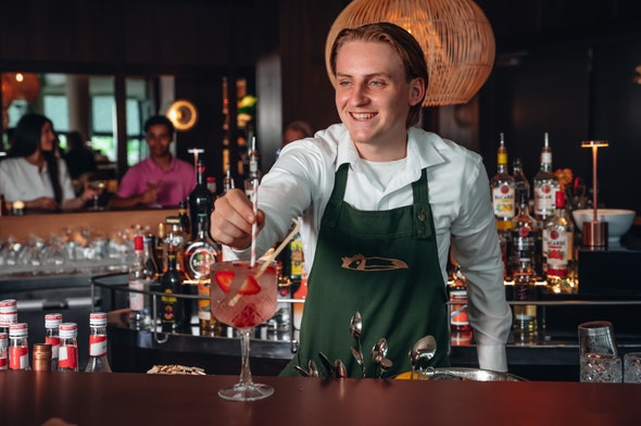 Barmedewerker Barmedewerker