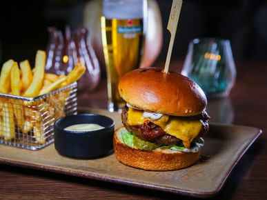 Januari & Februari Januari & Februari