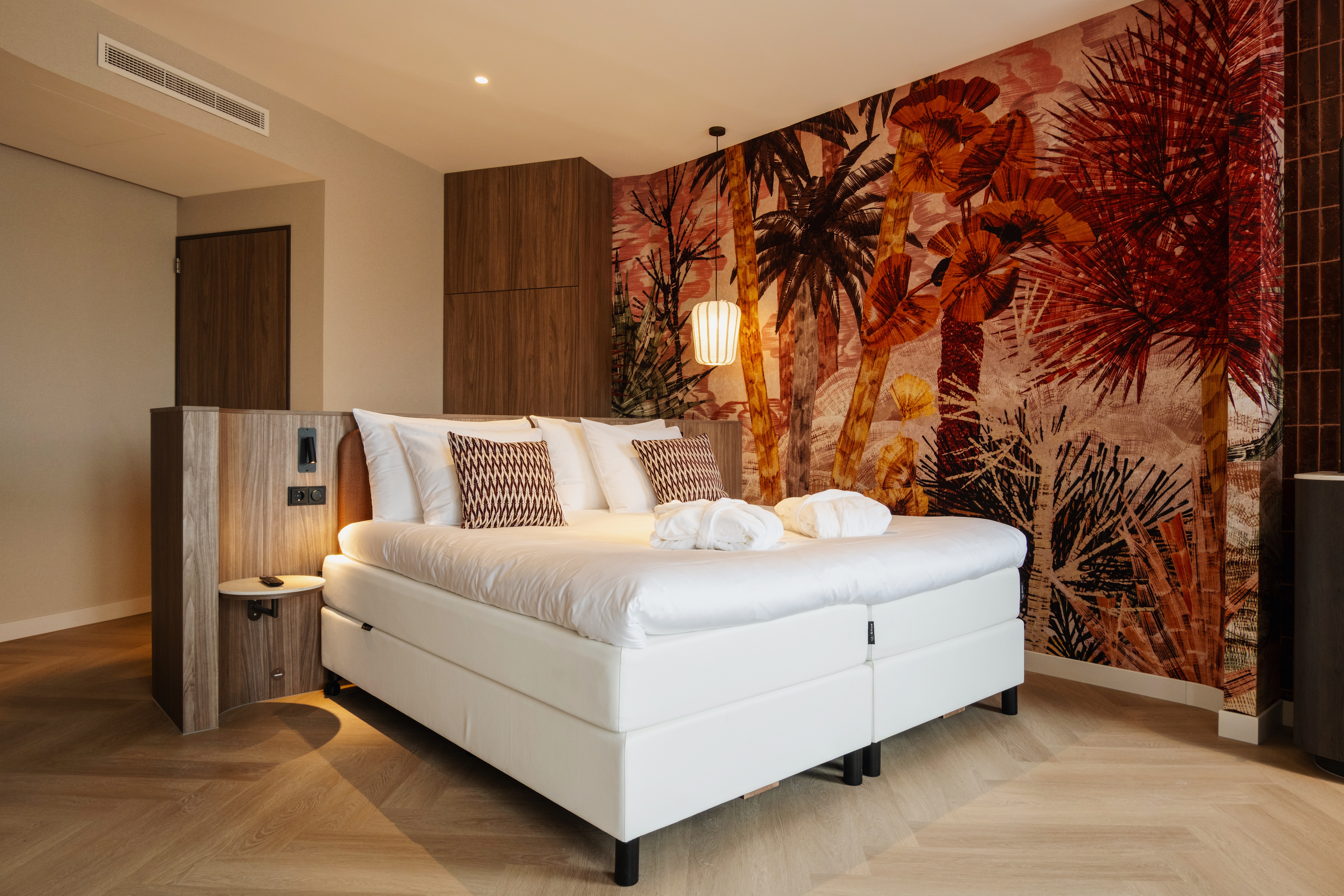 Tropical Suite
