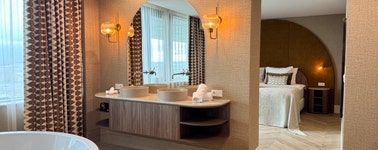 Hotel Dordrecht - Suite Sale arrangement Hotel Dordrecht - Suite Sale arrangement