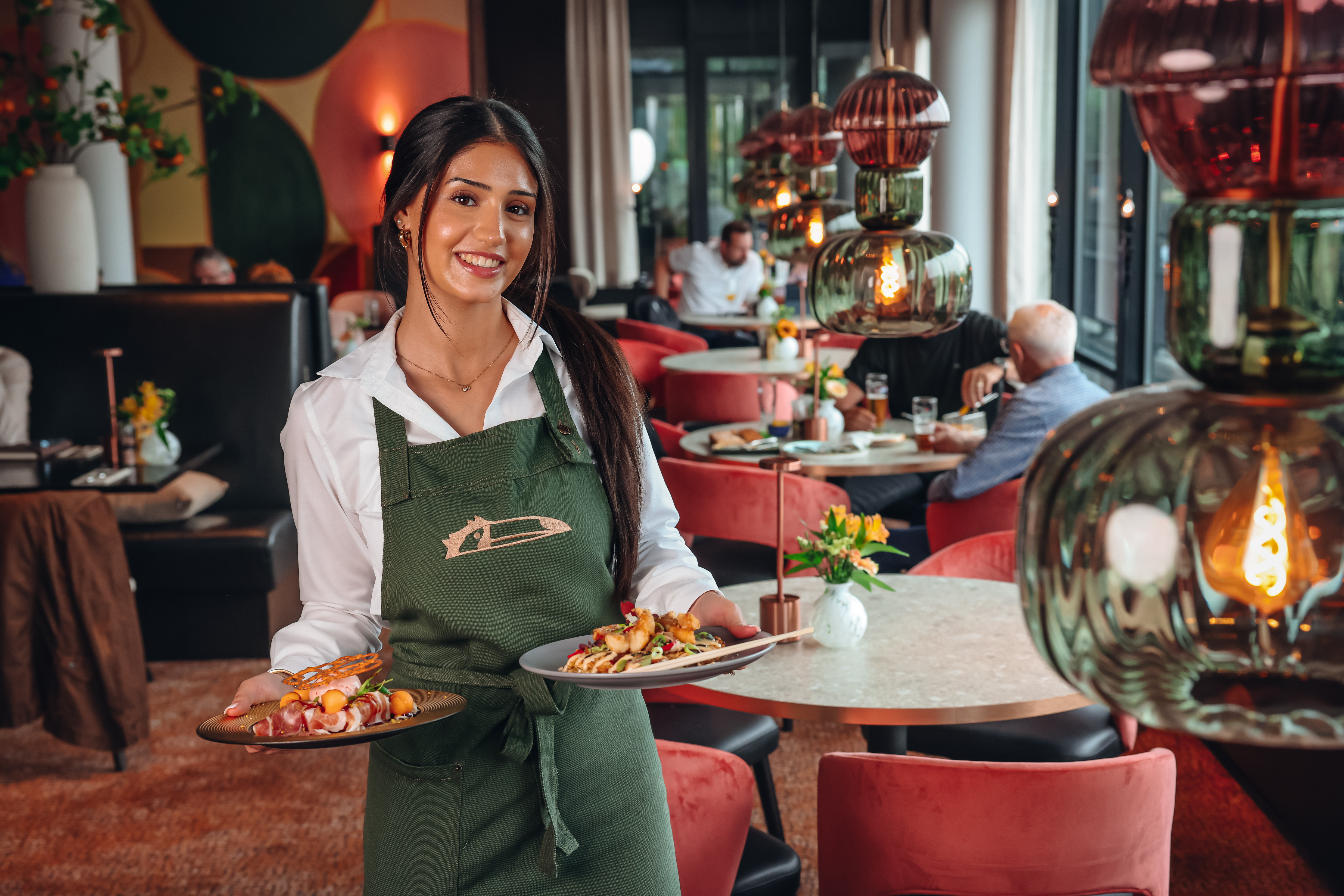 Medewerker bediening