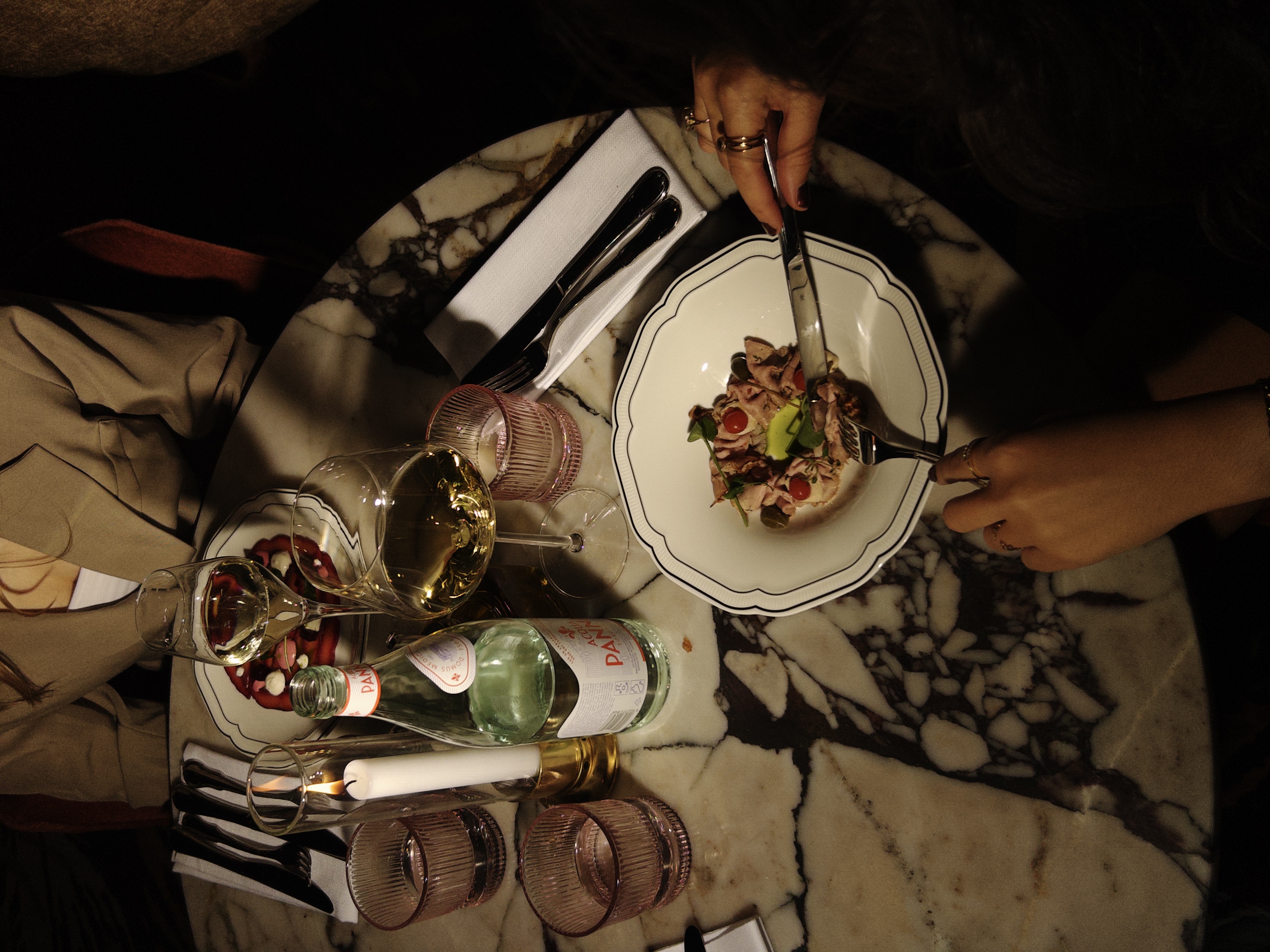Hotel Eindhoven-Best - Dine & Shine with Izzy