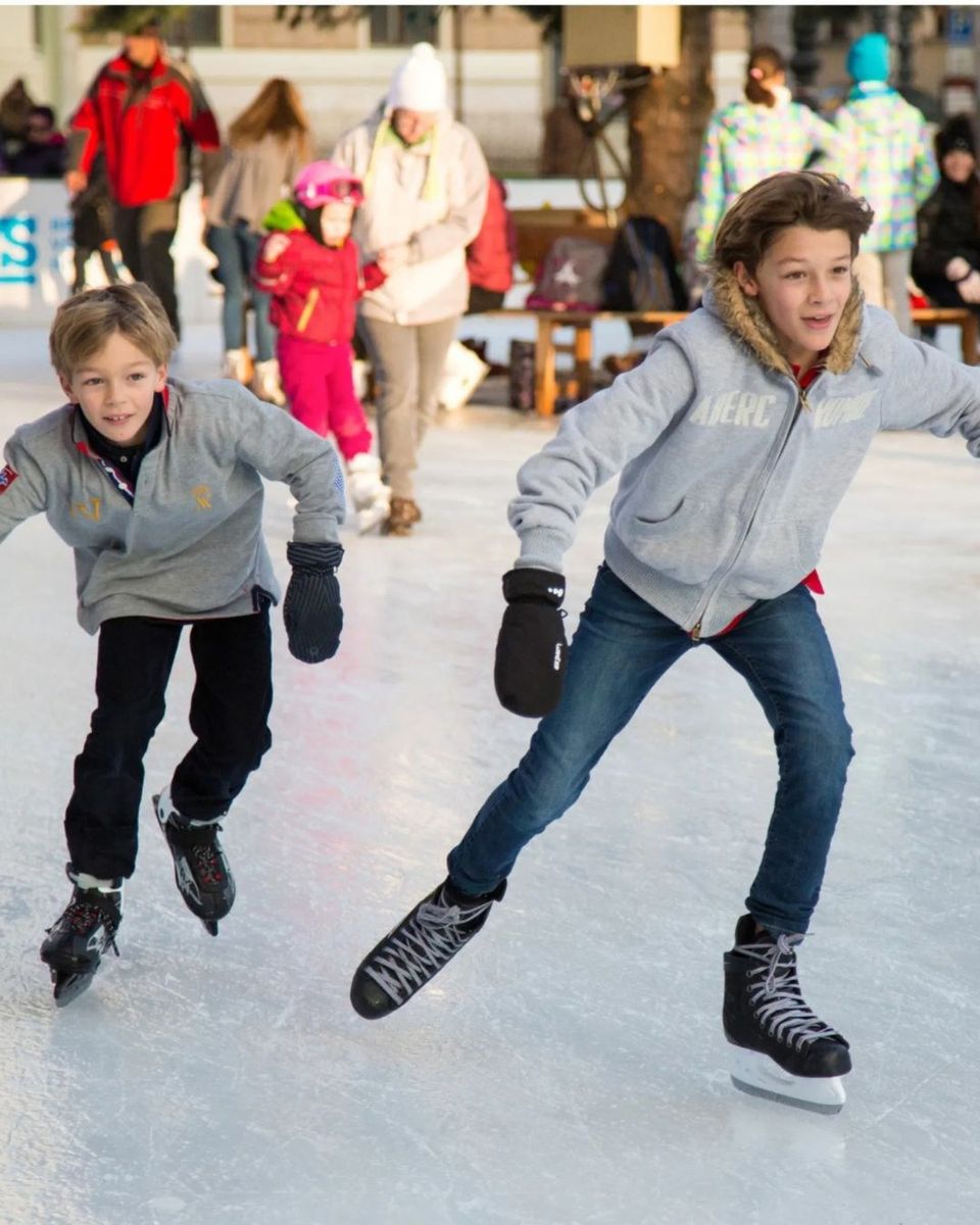 Eisbahn am Grote Markt & Abschlussveranstaltung Almere 50 Jahre 2026 | Winter im Stadtzentrum von Almere
