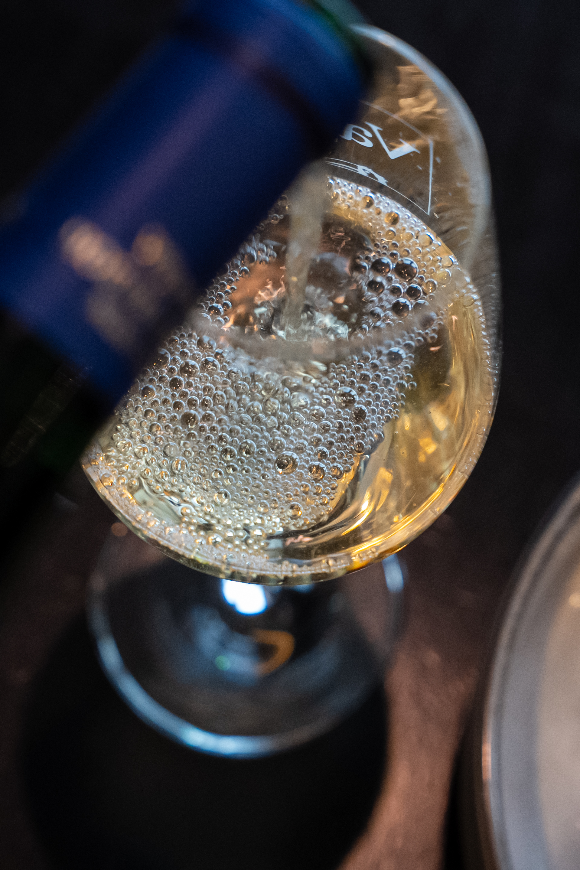 Medium, aromatisch & kruidig wit