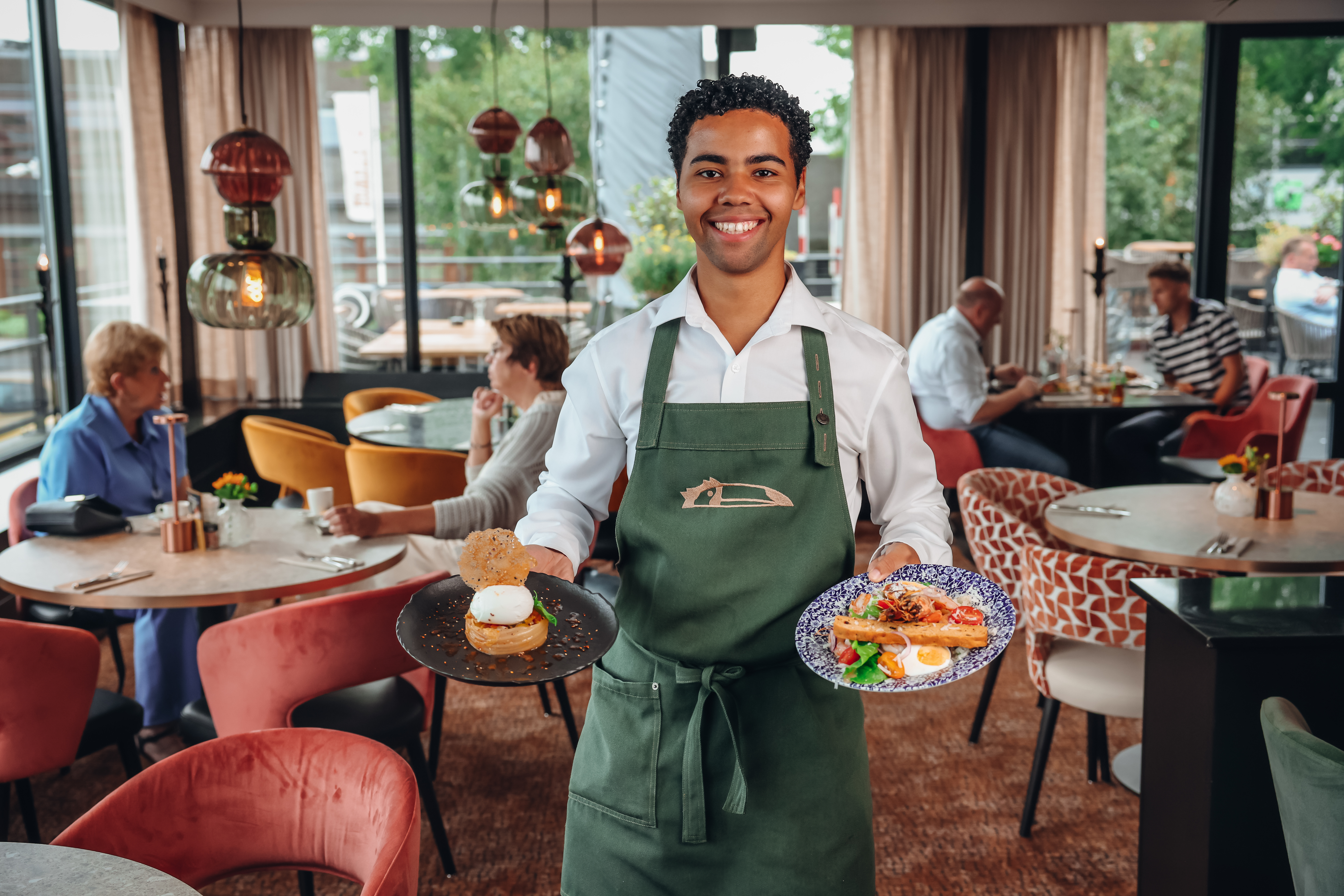 Medewerker bediening