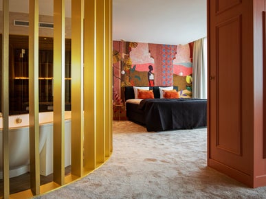 Beverly Hills Suite