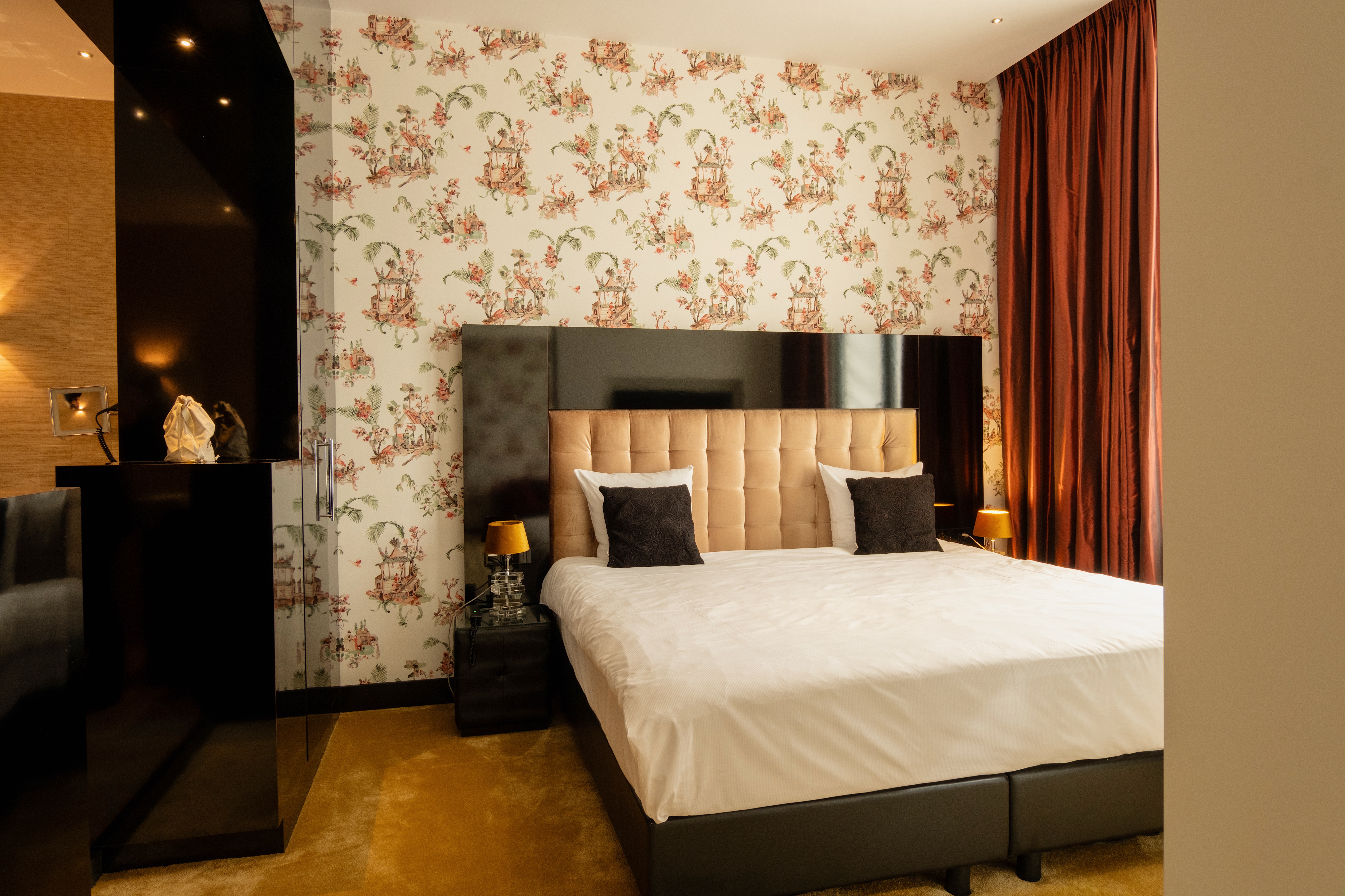 Hotel Rotterdam-Nieuwerkerk - Luxury Suite Offer