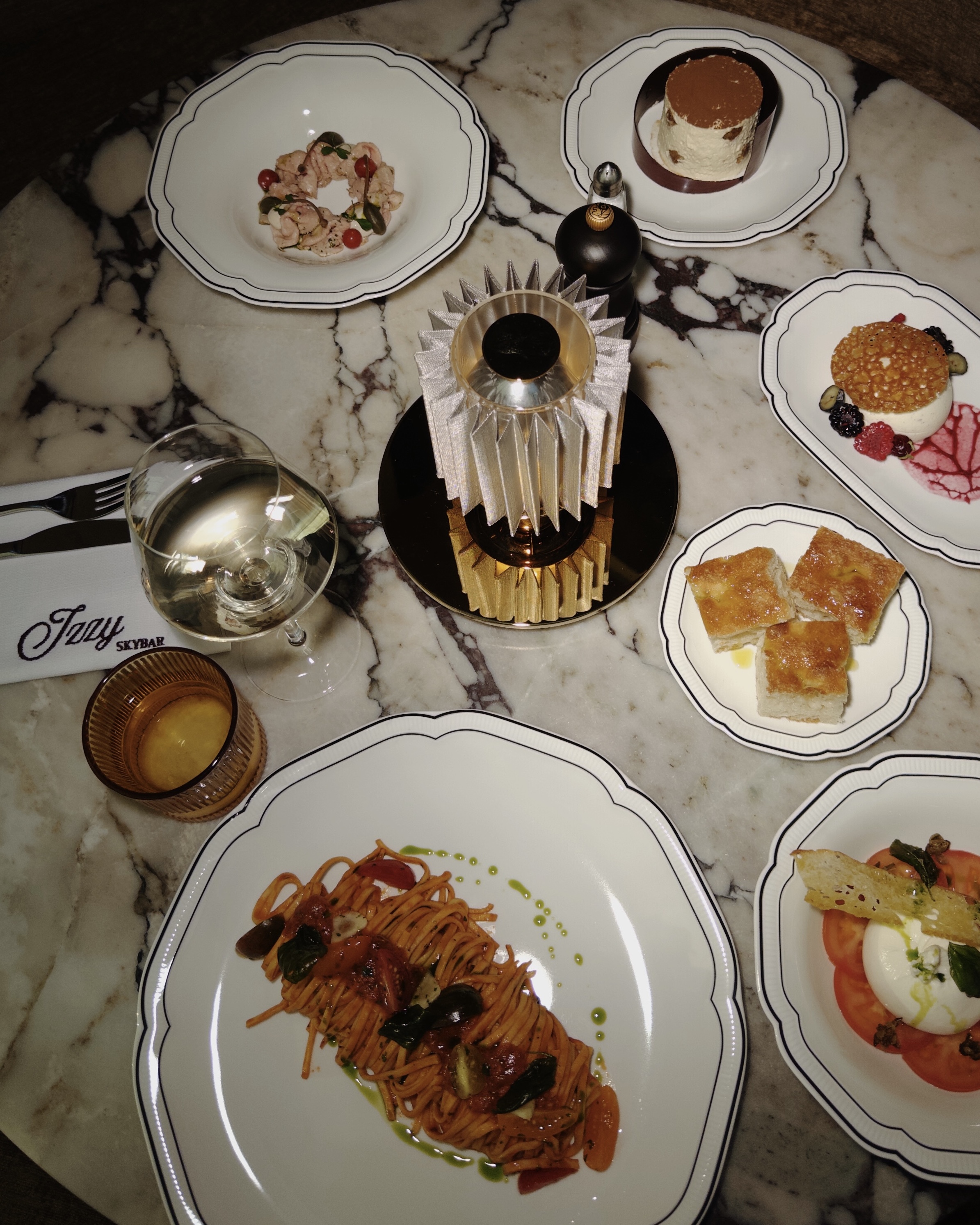 Dine & Shine with Izzy