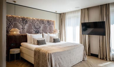 Junior Suite Junior Suite