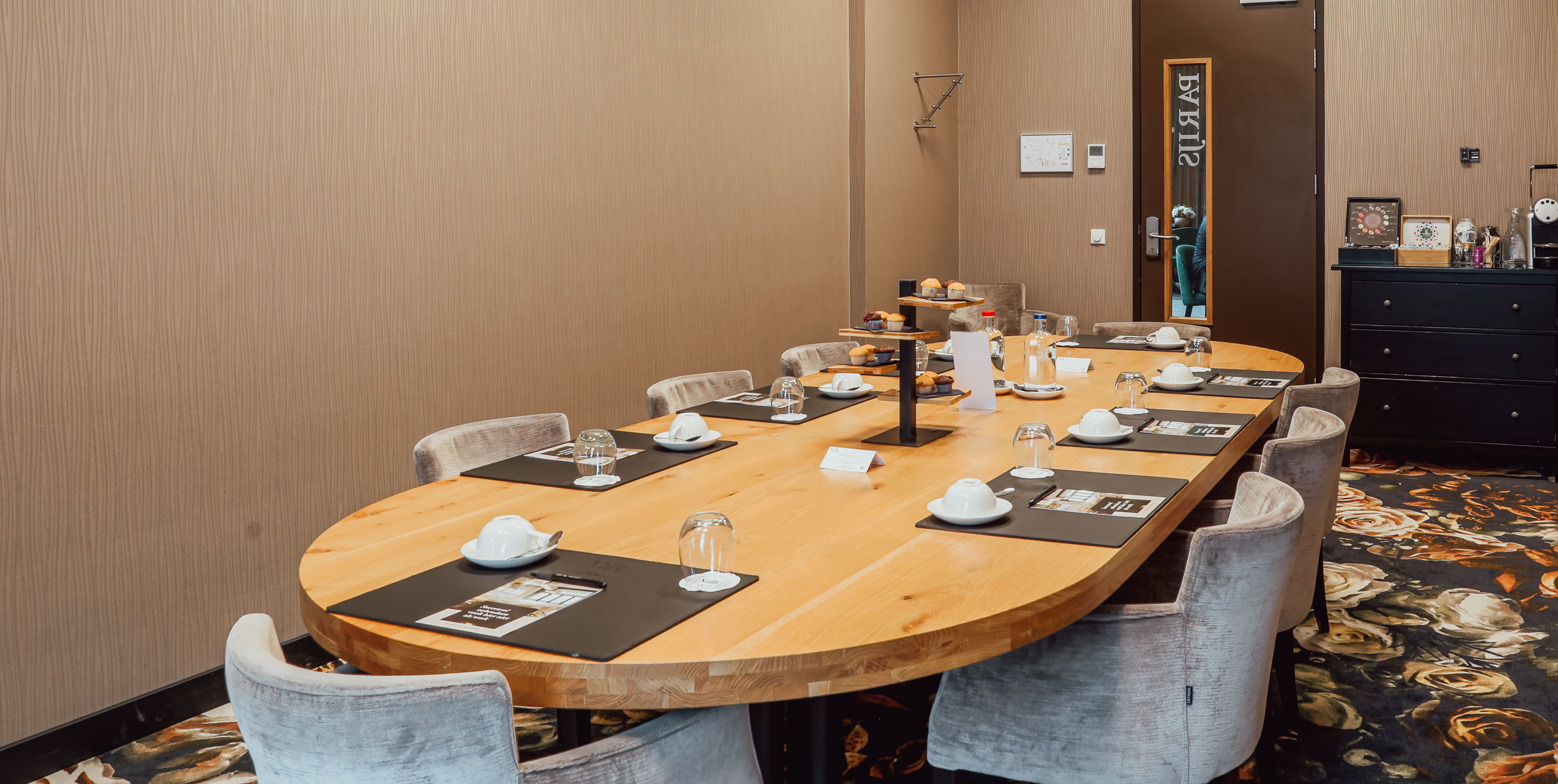 Parijs en Londen zaal