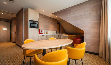 Comfort Deluxe family rooftop with kitchen Comfort Deluxe family rooftop with kitchen