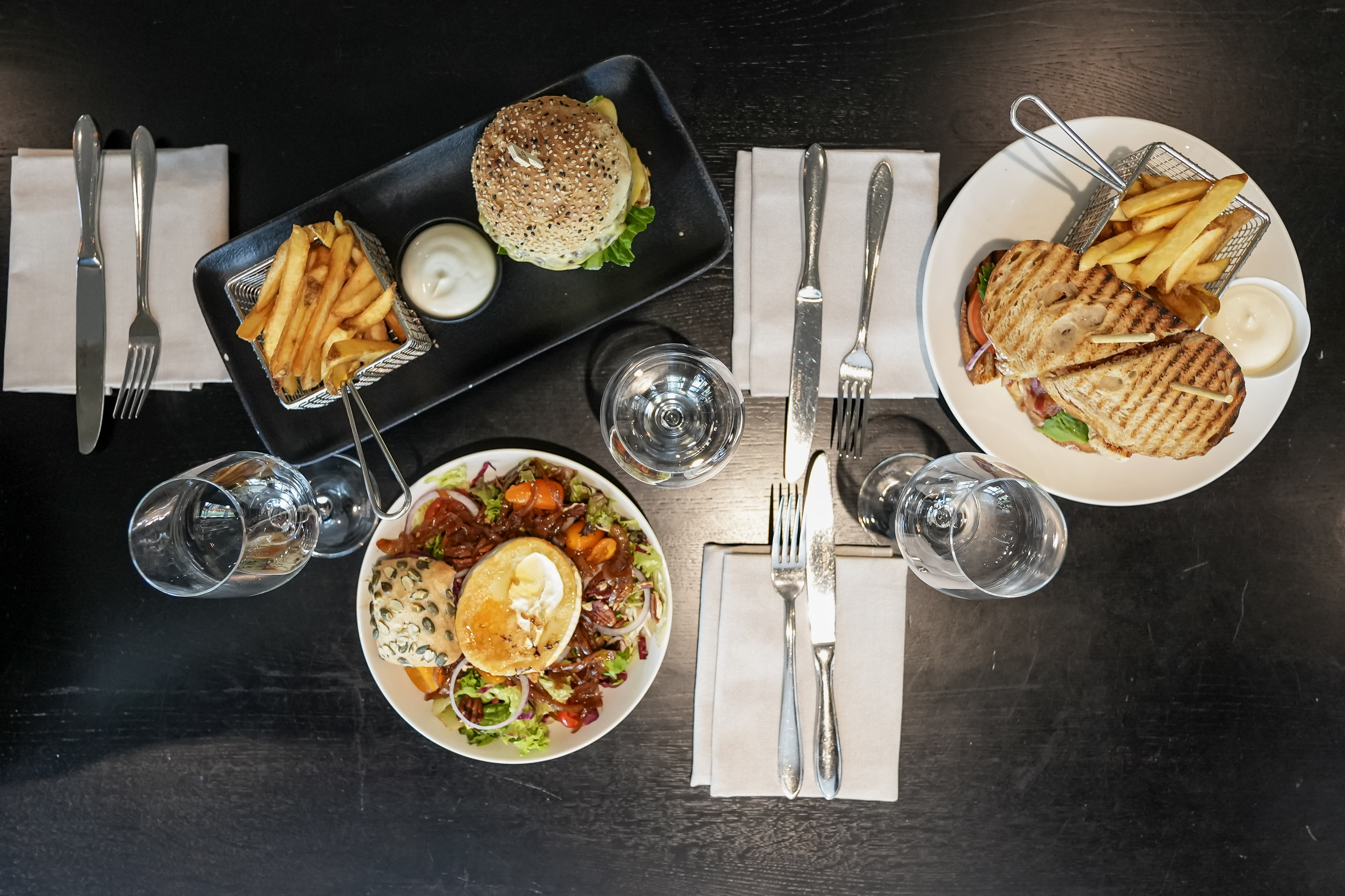 Reserveer direct je tafel