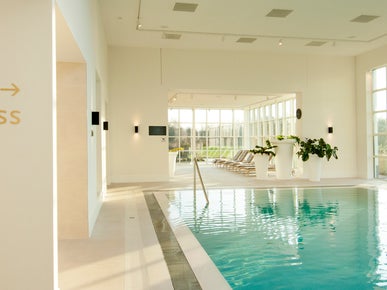 Zwembad Hotel Van der Valk Apeldoorn