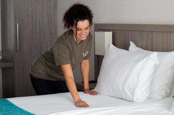 Schoonmaker | Housekeeping | Huishouding Schoonmaker | Housekeeping | Huishouding