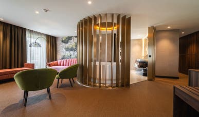 King Suite King Suite