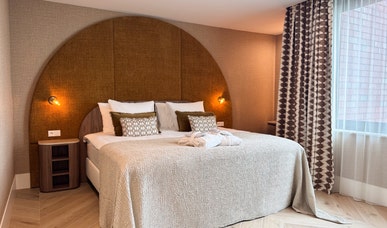 Cloud Nine Suite Cloud Nine Suite